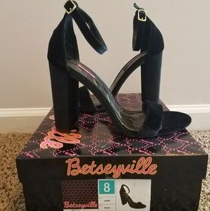 SOLD Black Velvet Heels